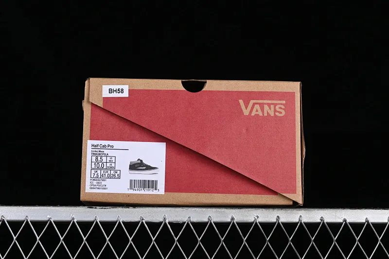 All Categories Vans Vans Series Vans Mid Vans China Vans Half Cab Pro Links Black Gray Vans Official Retro Casual Simple Versatile Skateboard Shoes VN0A38CP2LA